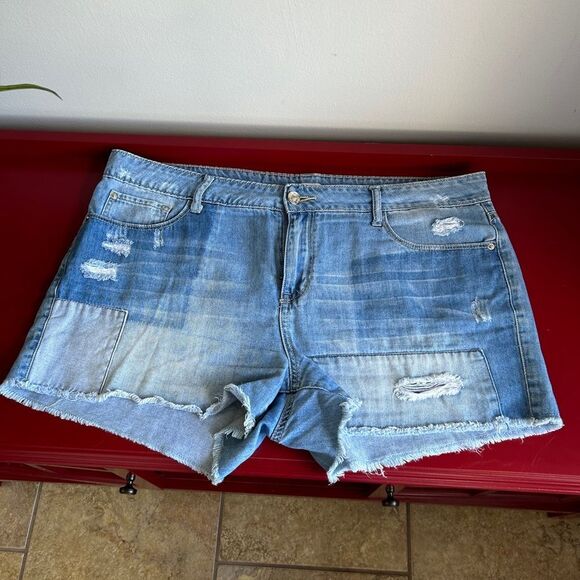 Kensie Blue Distressed Jean Shorts with Frayed Hem - Picture 1 of 5